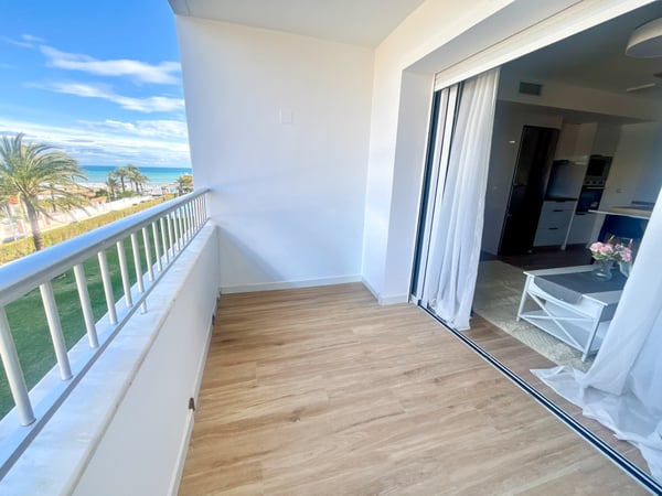Apartment in Punta Prima - view 1