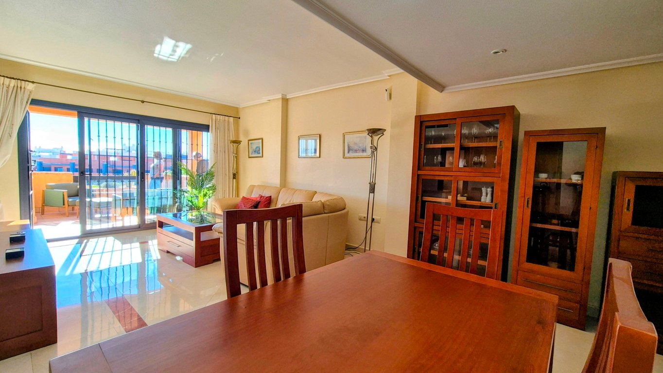 Apartment in Villamartin - Image 4