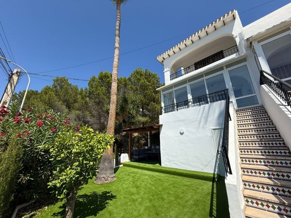 Apartment in Villamartin - view 1