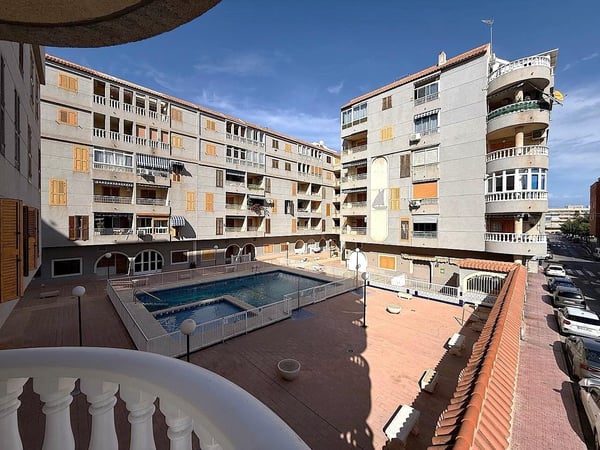 Apartment in Torrevieja - view 1