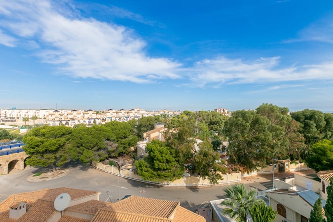Apartment in La Zenia - view 1