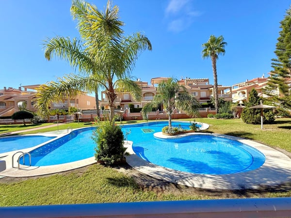 Apartment in Playa Flamenca - view 1