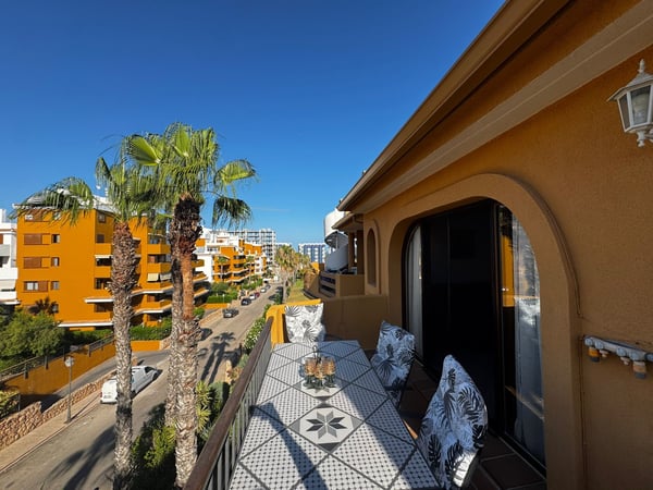 Apartment in Punta Prima - view 1