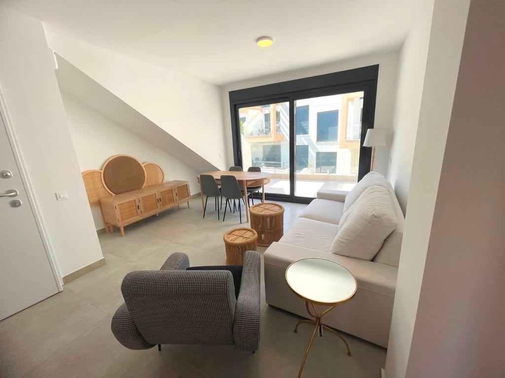 Apartment in Villamartin - Image 3
