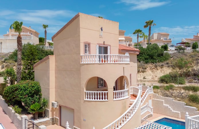 Villa in Rojales - view 1