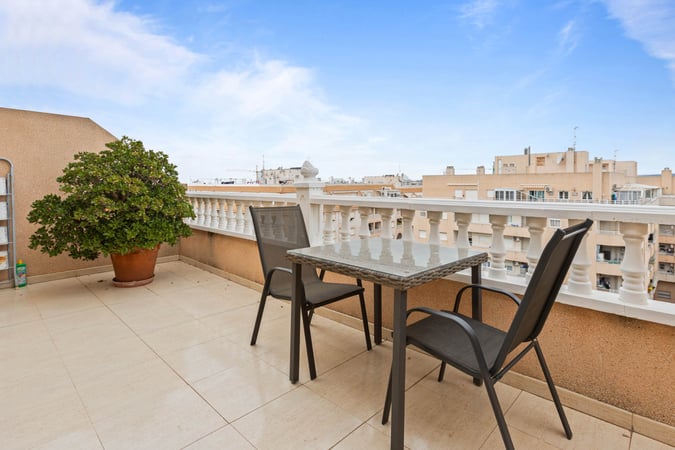 Apartment in Torrevieja - view 1
