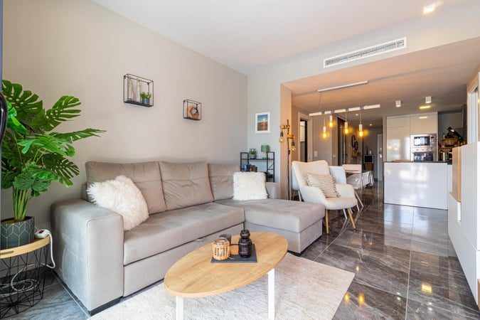 Apartment in Residencia los Altos - view 1