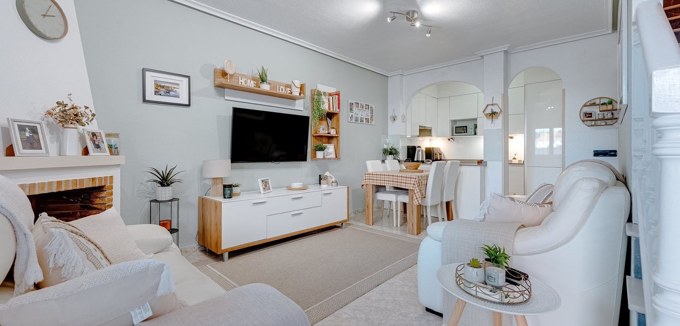 House in Playa Flamenca - Image 3