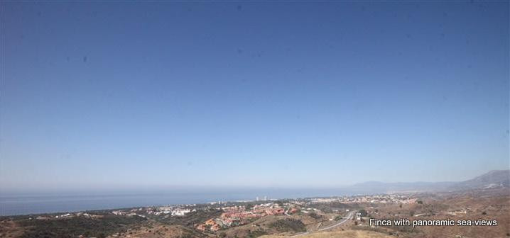 Land in Marbella - view 1