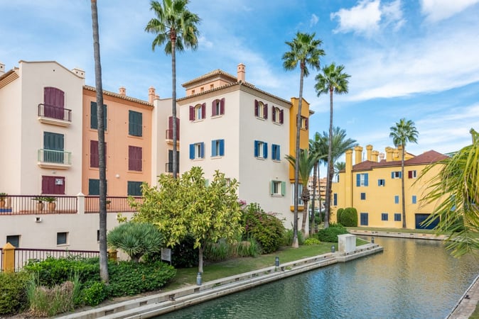 Apartment in Sotogrande - view 1