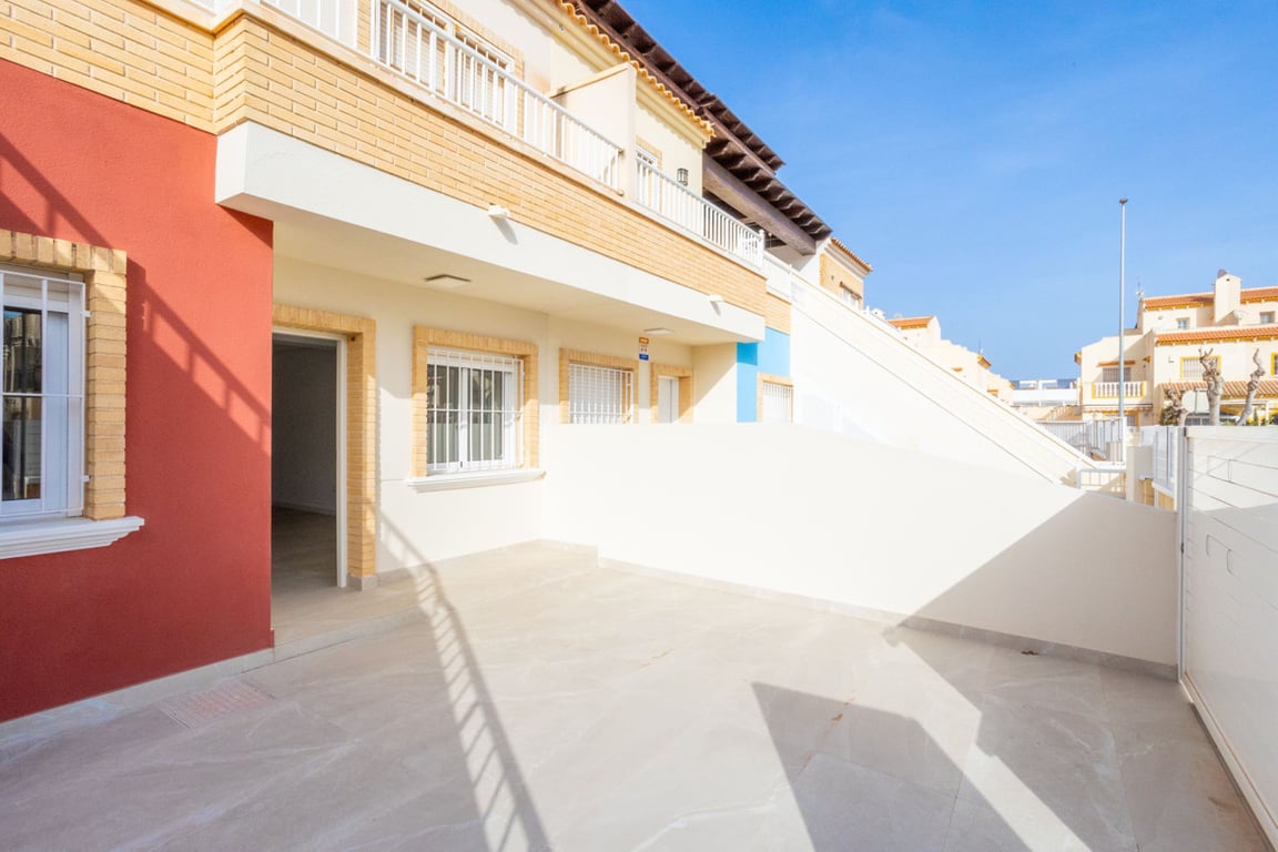 Apartment in Torre de la Horadada - Image 3