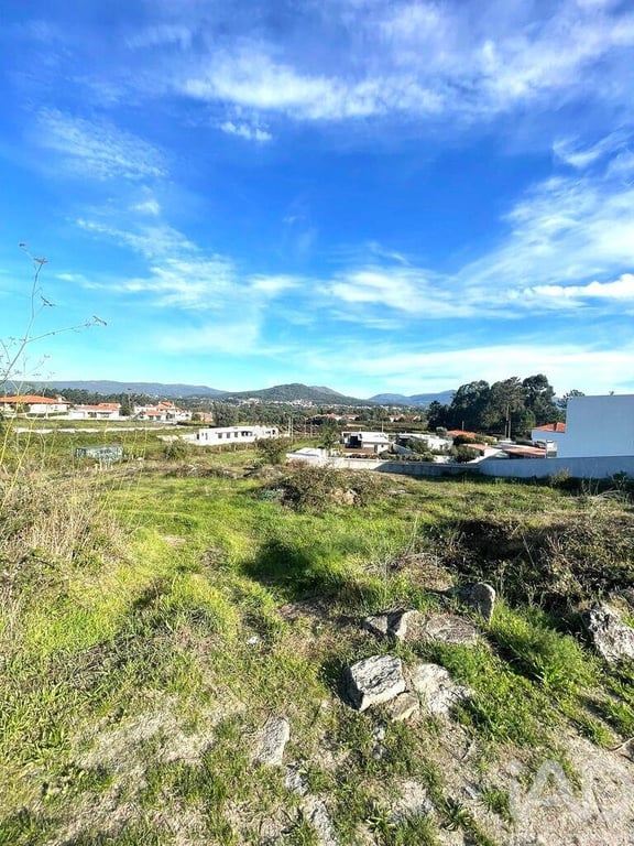 Land in Subportela - Image 3