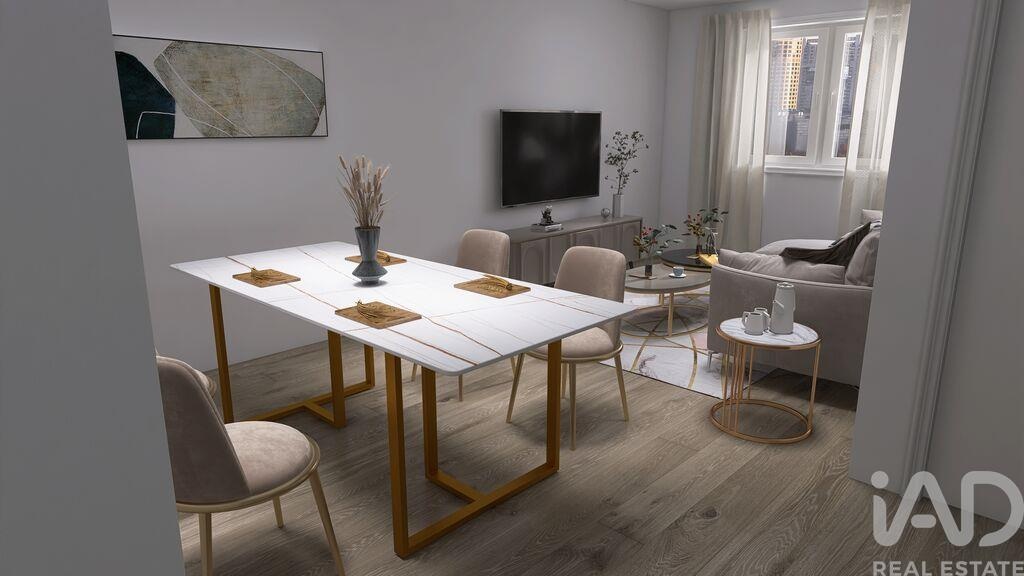 Apartment in Seixal - Image 2