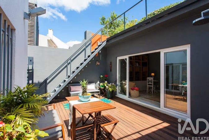 House in Campolide - view 1