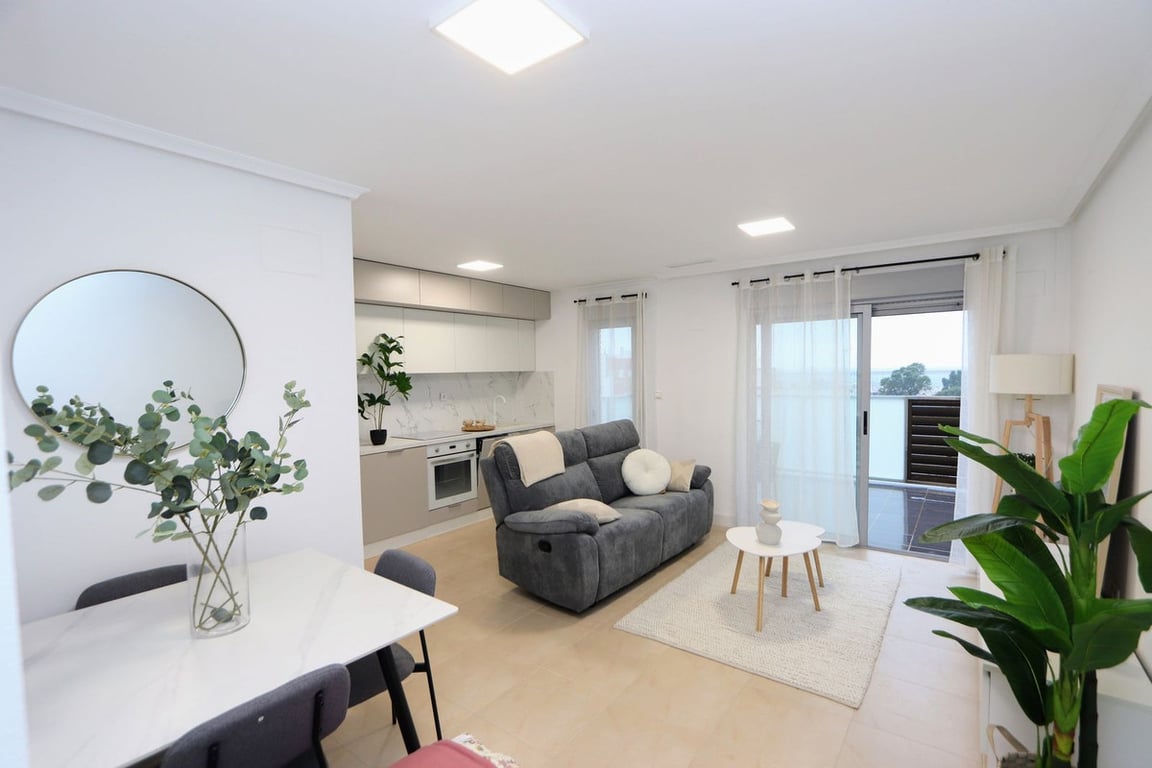 Apartment in Torrevieja - Image 3