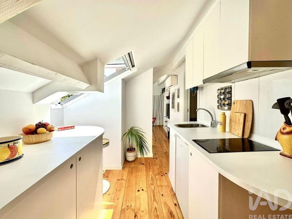 Apartment in Vila Nova de Gaia - view 1