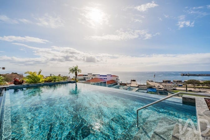 Apartment in Funchal (Santa Maria Maior) - view 1