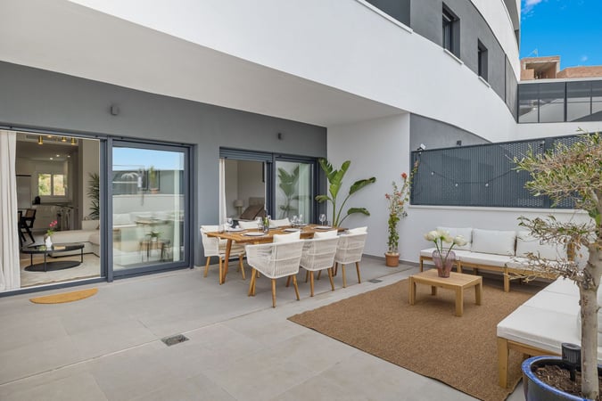 House in Estepona - view 1