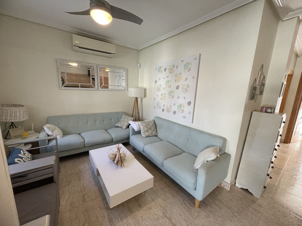 House in Torre de la Horadada - Image 5