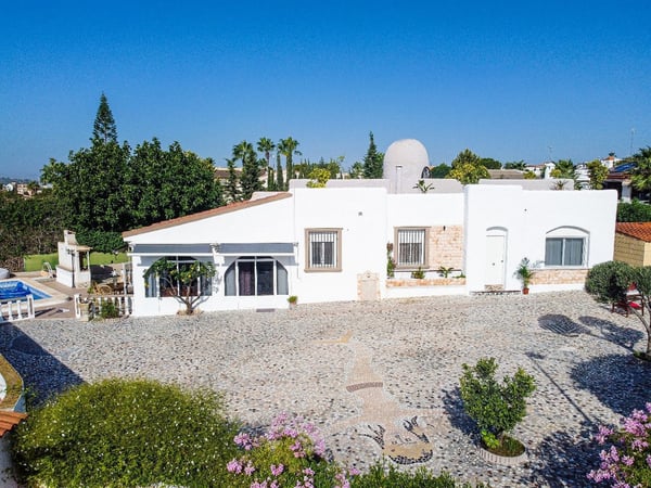 Villa in Rojales - view 1