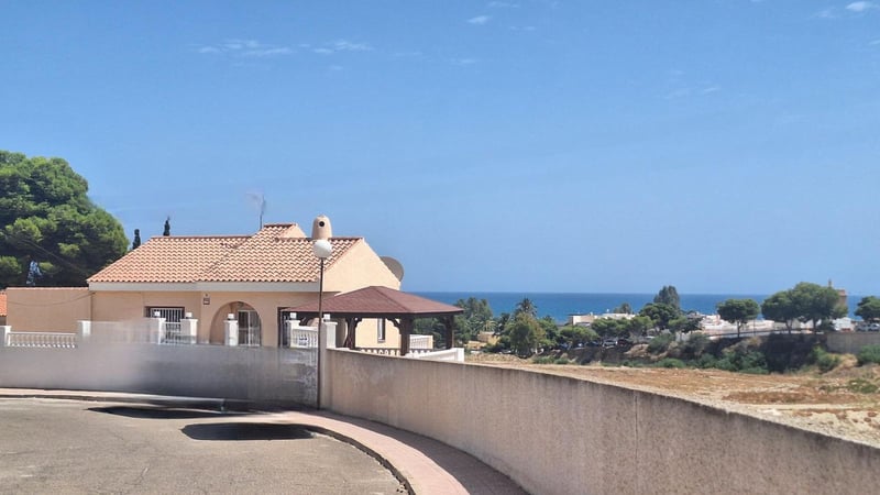 Villa in Bolnuevo - view 1