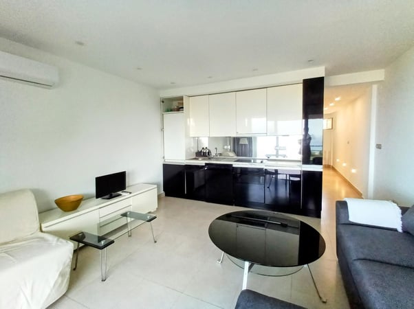 House in Marbella - view 1