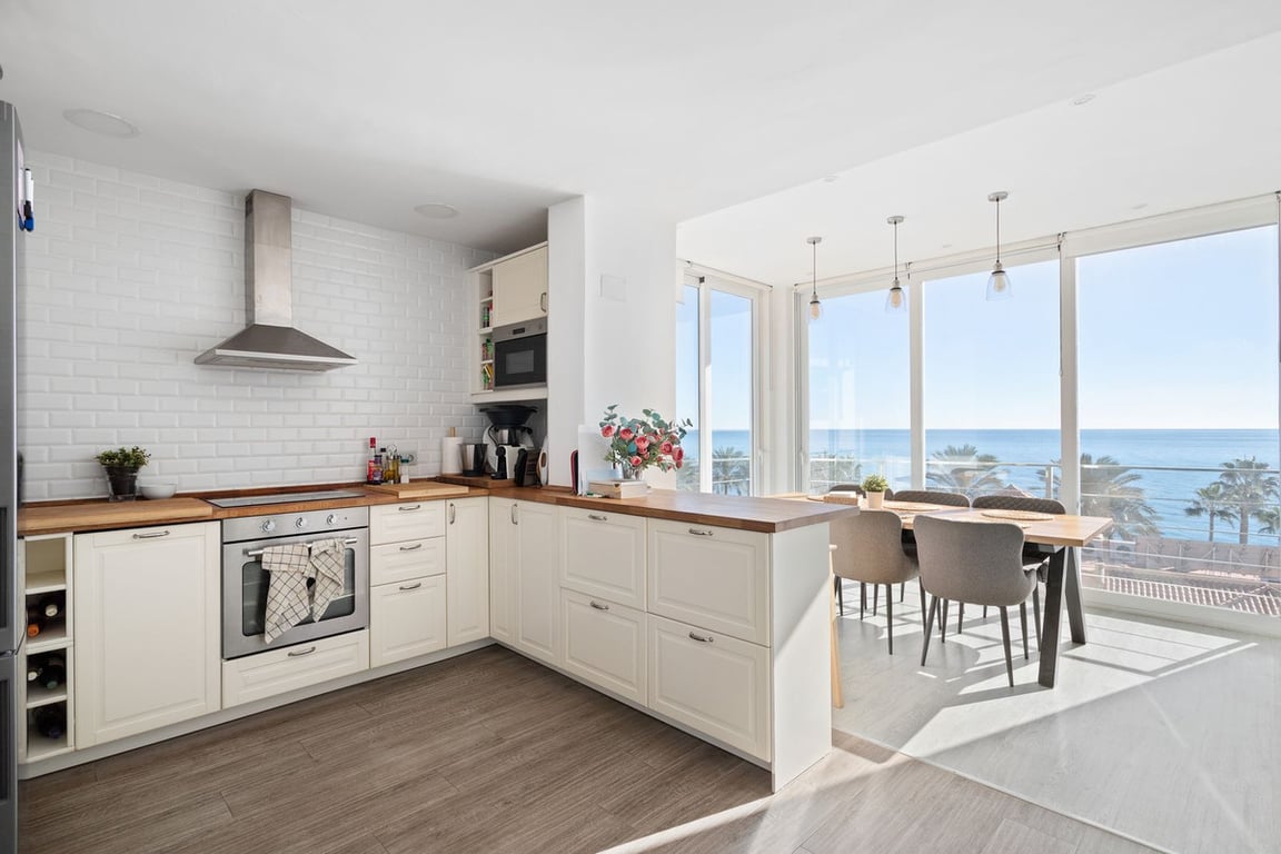 Villa in El Faro - Image 2