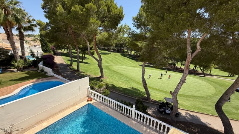 Villa in Dehesa de Campoamor - view 1