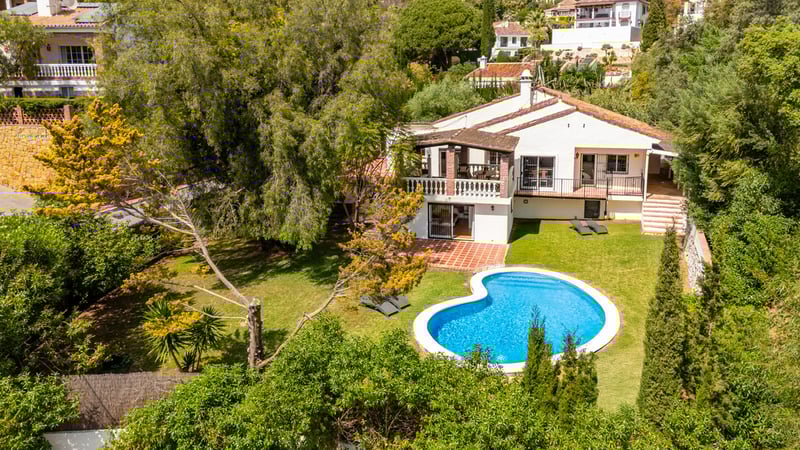Villa in Marbella - view 1