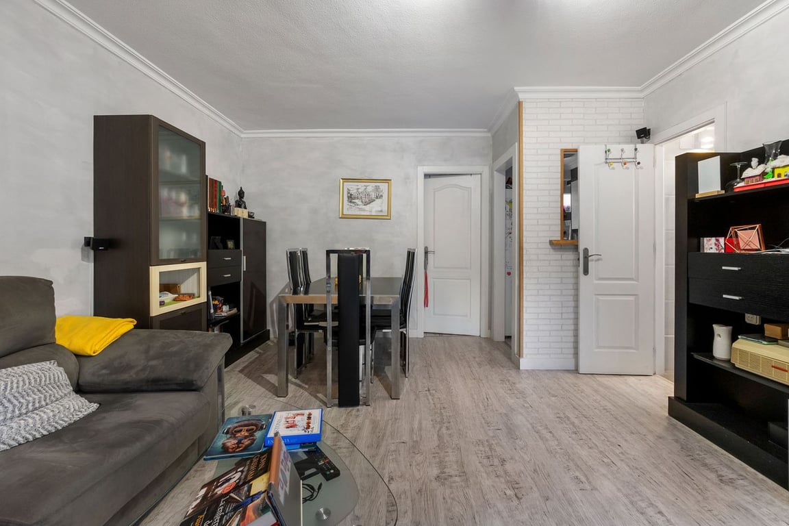 House in Torrevieja - Image 2