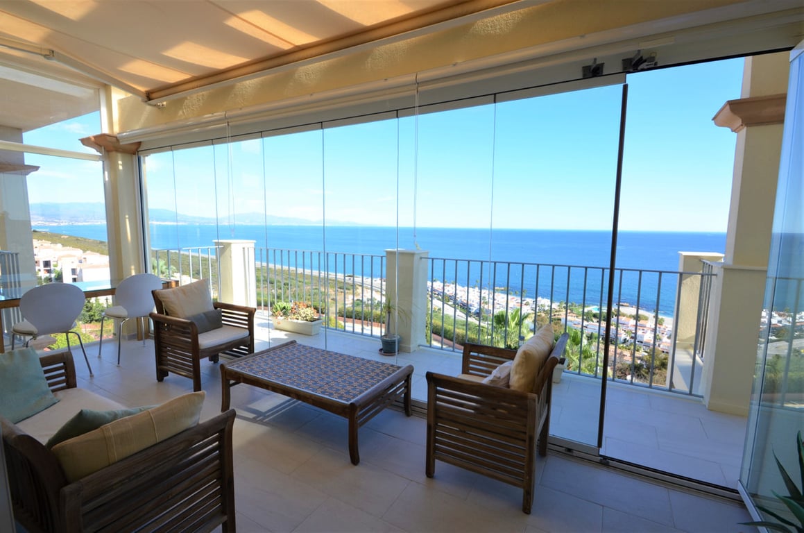 Penthouse in La Duquesa