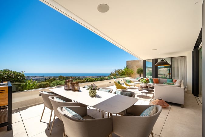 House in Lomas de la Quinta - view 1