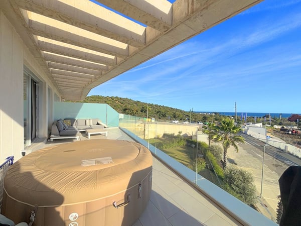 Penthouse in Estepona - view 1