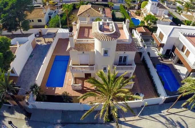 Villa in Cabo Roig - view 1