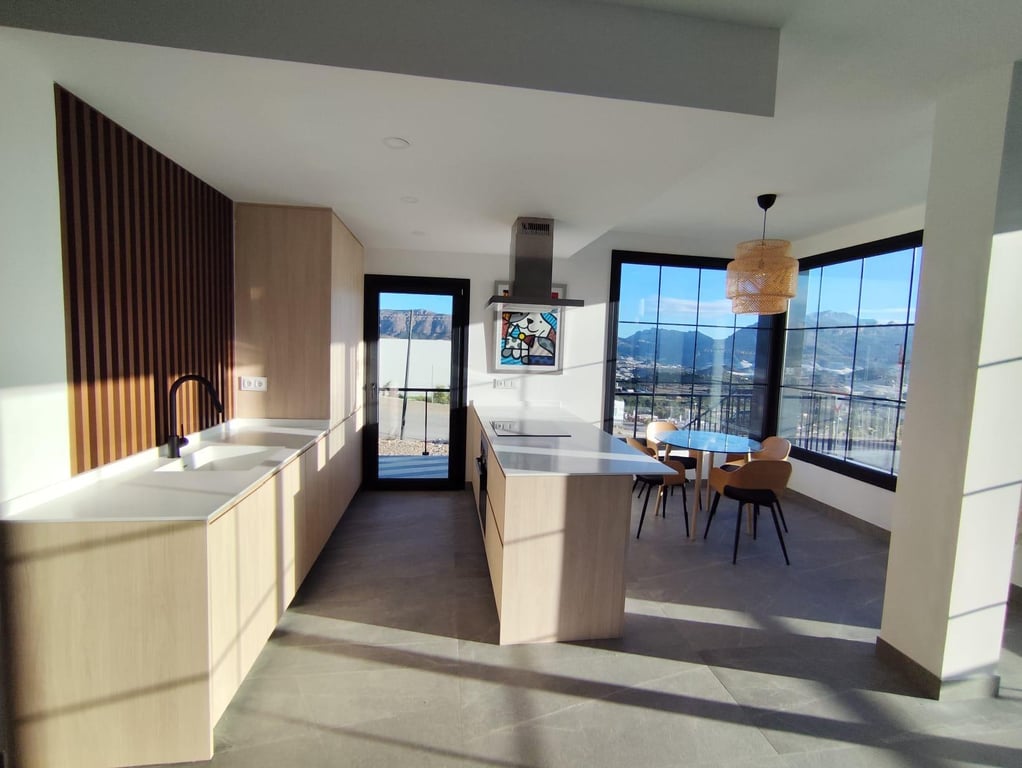 House in Polop - Image 3