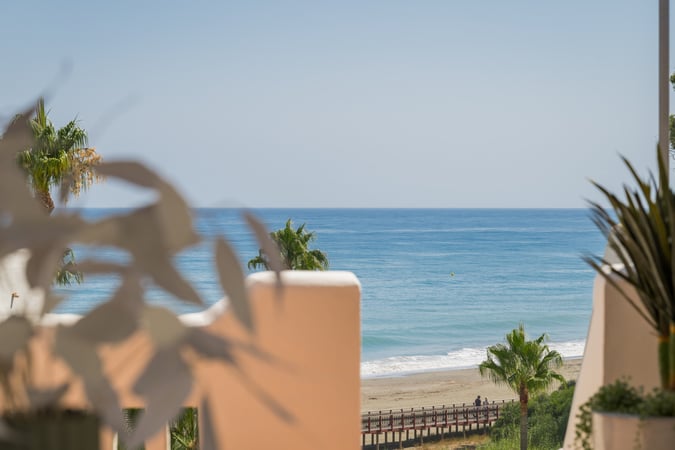 Penthouse in Estepona - view 1