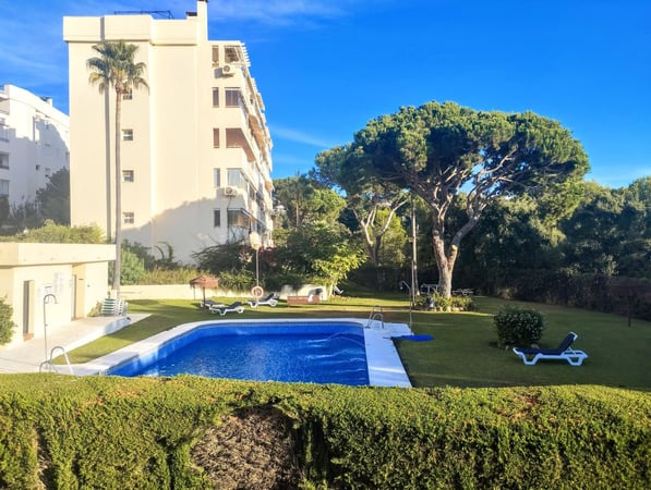 Apartment in Sitio de Calahonda - view 1