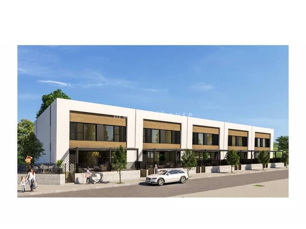 Villa in Dolores - view 1