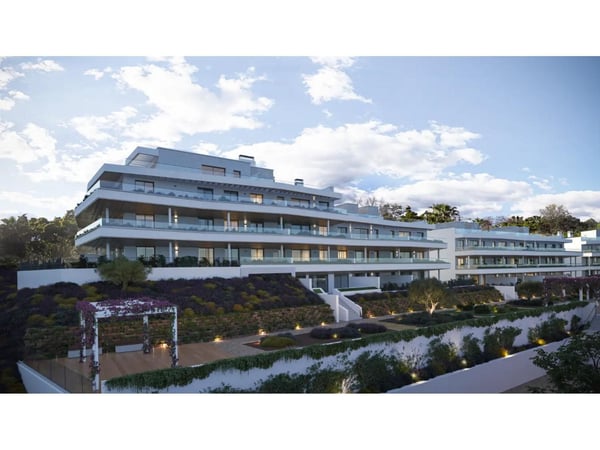 House in Estepona - view 1