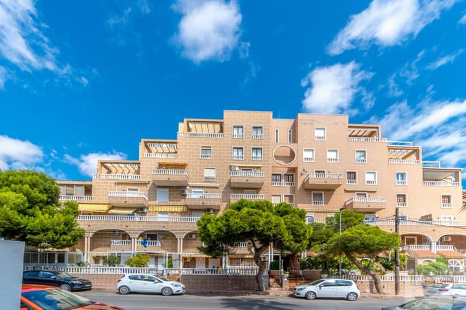 Apartment in Punta Prima - view 1