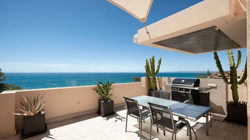 Apartment in Estepona - view 1