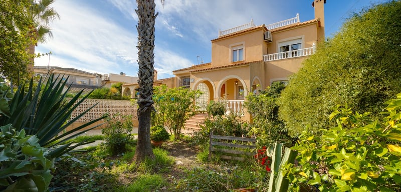 House in El Chaparral - view 1