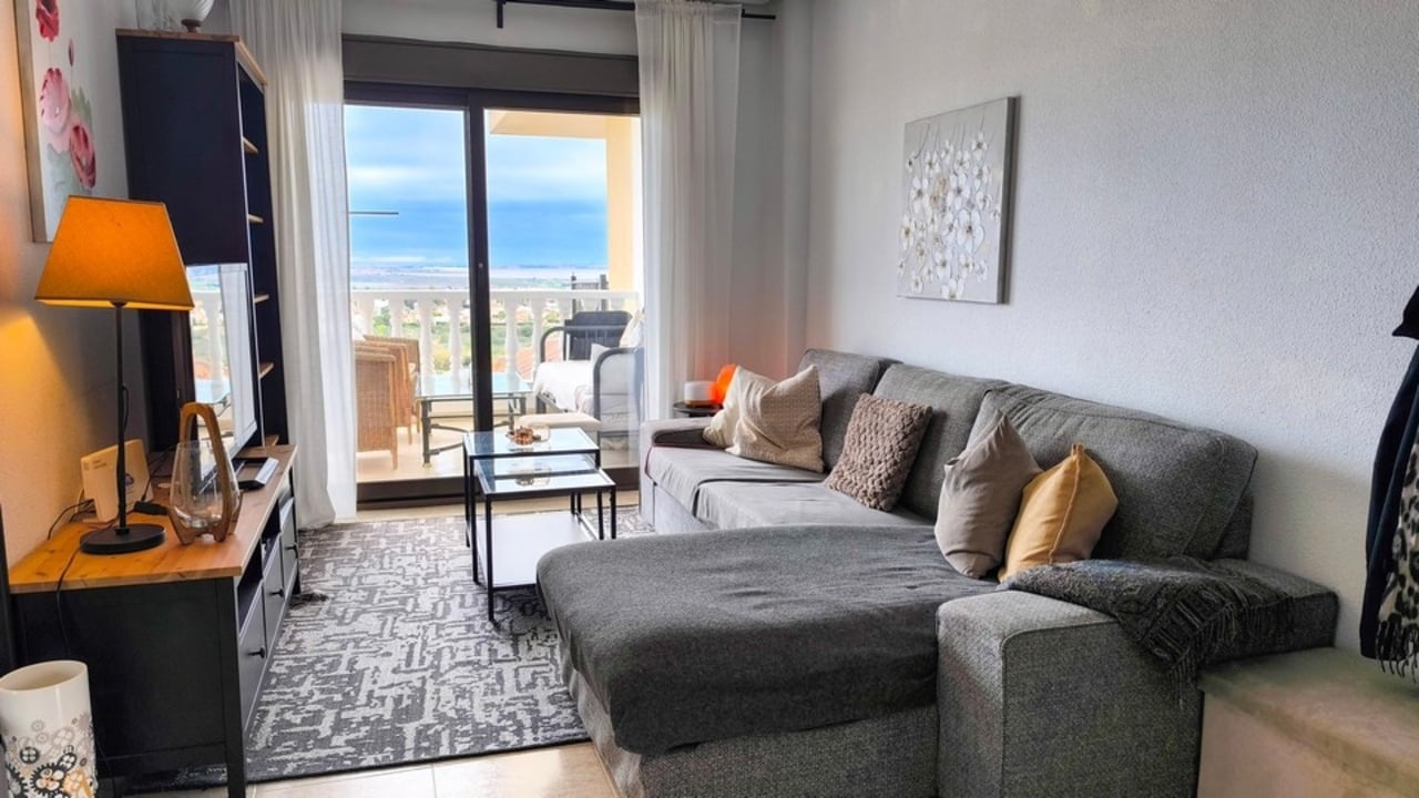 Apartment in Ciudad Quesada - Image 2