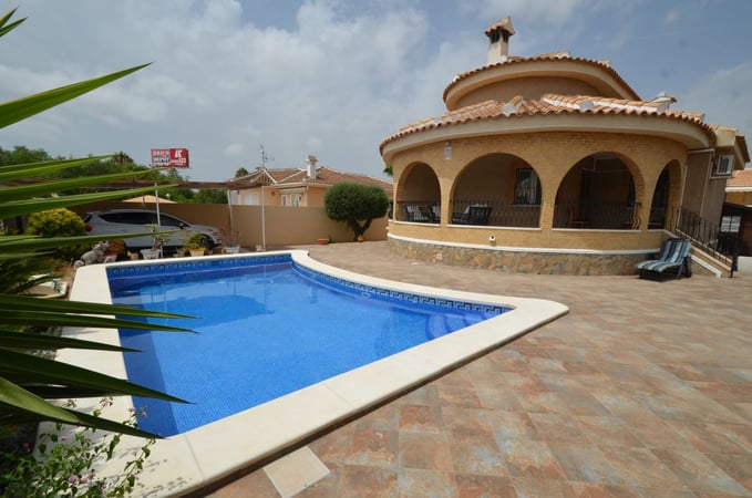 House in Benijofar - view 1