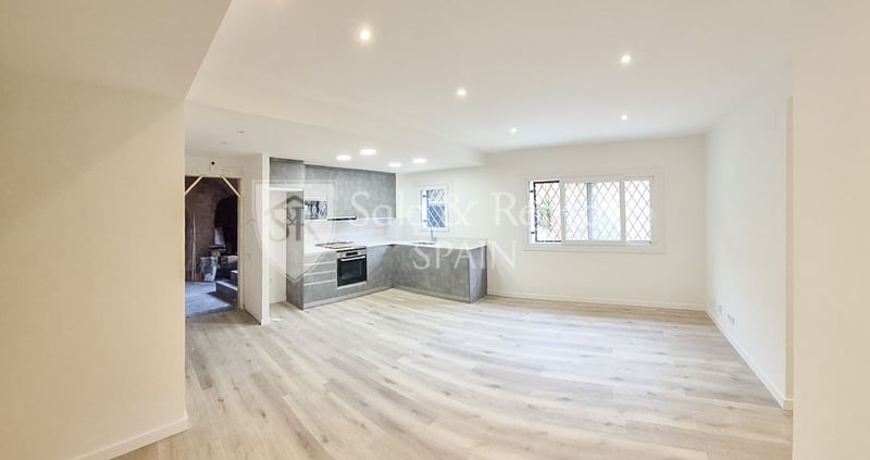 House in Sant Feliu de Guixols - view 1