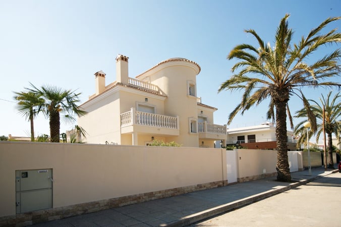 Villa in Cabo Roig - view 1