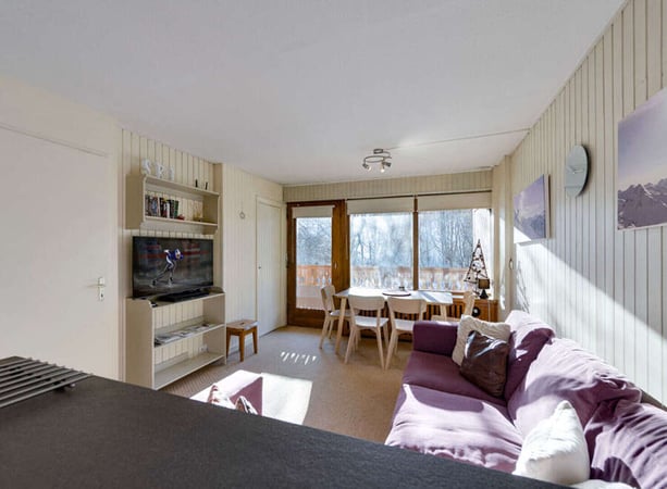 Apartment in Le Cret - view 1