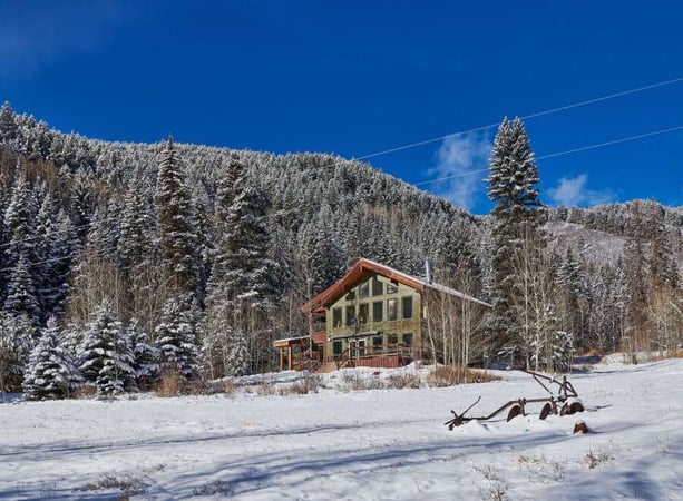 House in Woody Creek - view 1