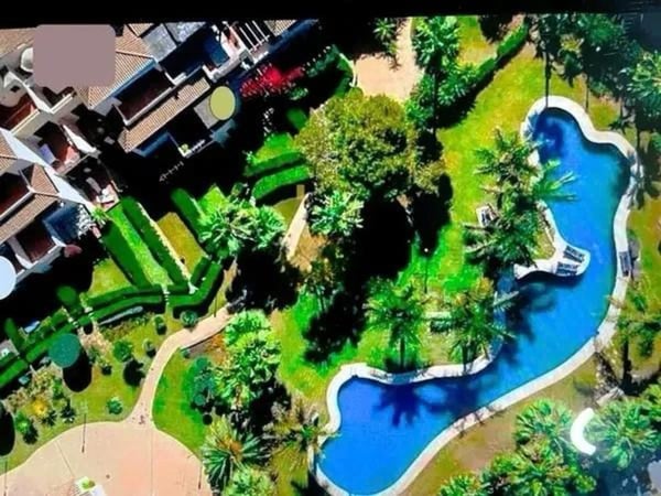 Apartment in Marbella - view 1