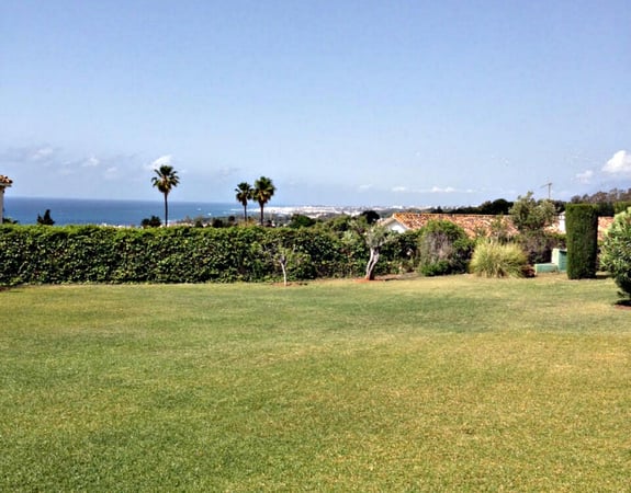 Land in Marbella - view 1